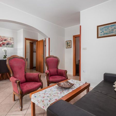 Apartments Eda Baška Eksteriør billede