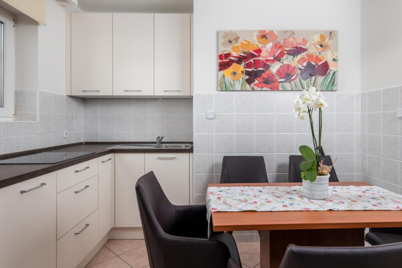 Apartments Eda Baška Eksteriør billede
